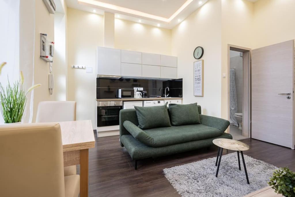 Peppy Home Of Harmony 布达佩斯 外观 照片